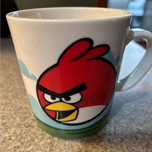 ARABIA FINLAND 2009 Angry Birds “Red” Character Mug.